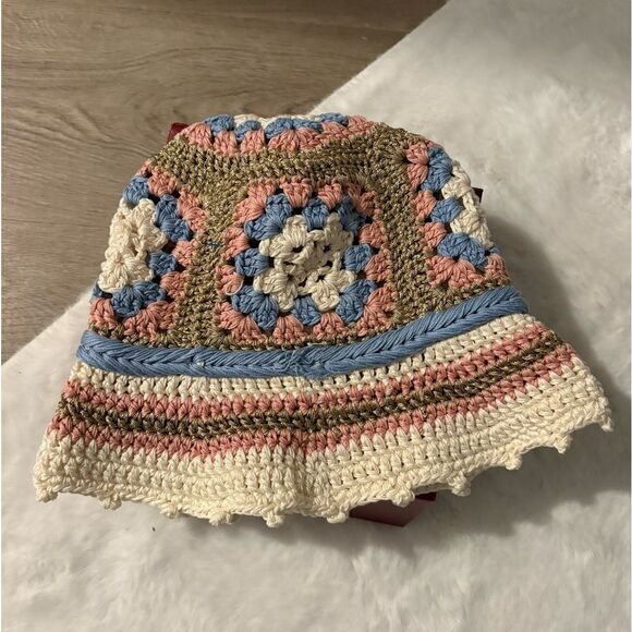 Gucci patterned Knitted Beanie bucket Hat main image 3
